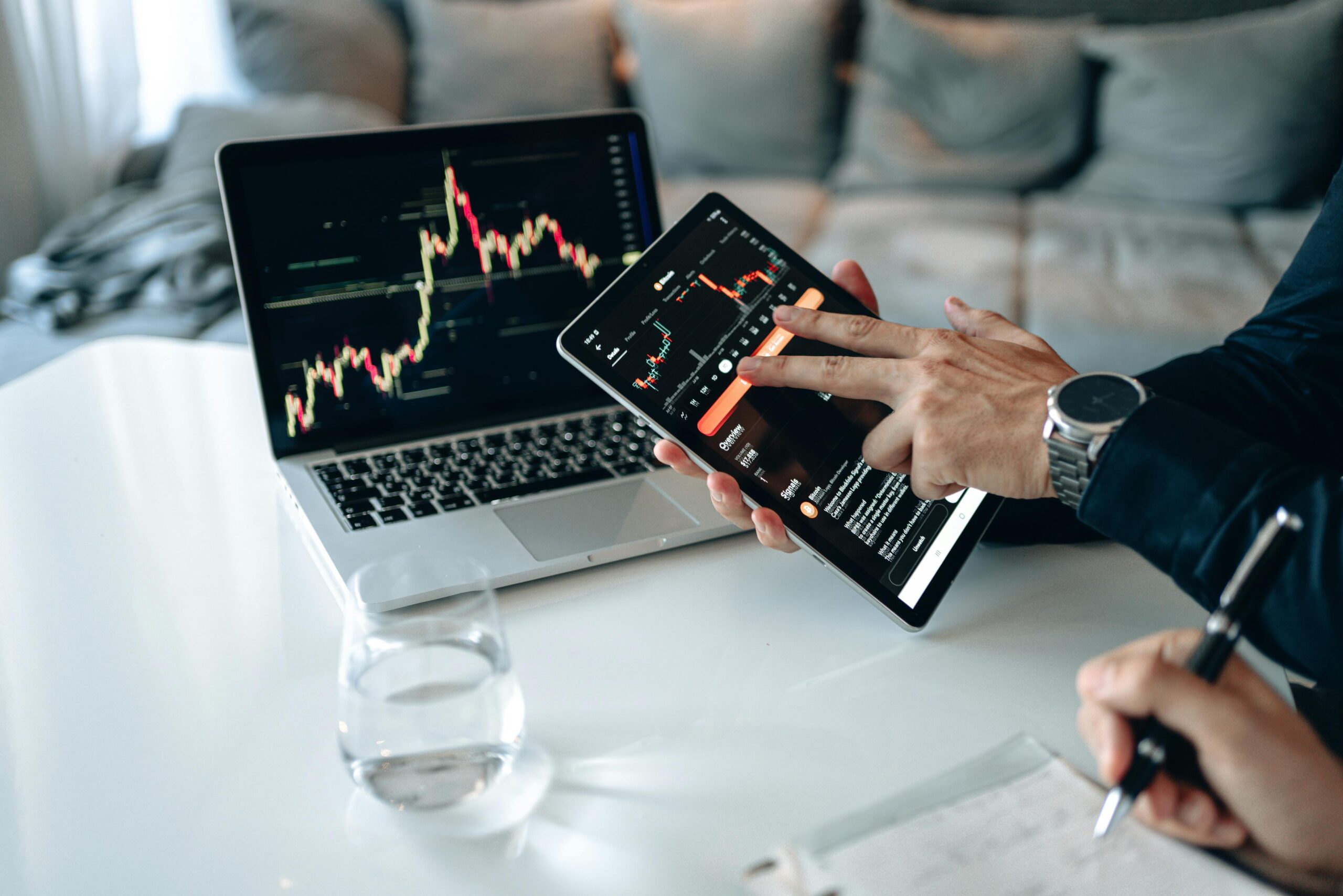 Understanding Difference Between Trading and Investing in the Stock Market