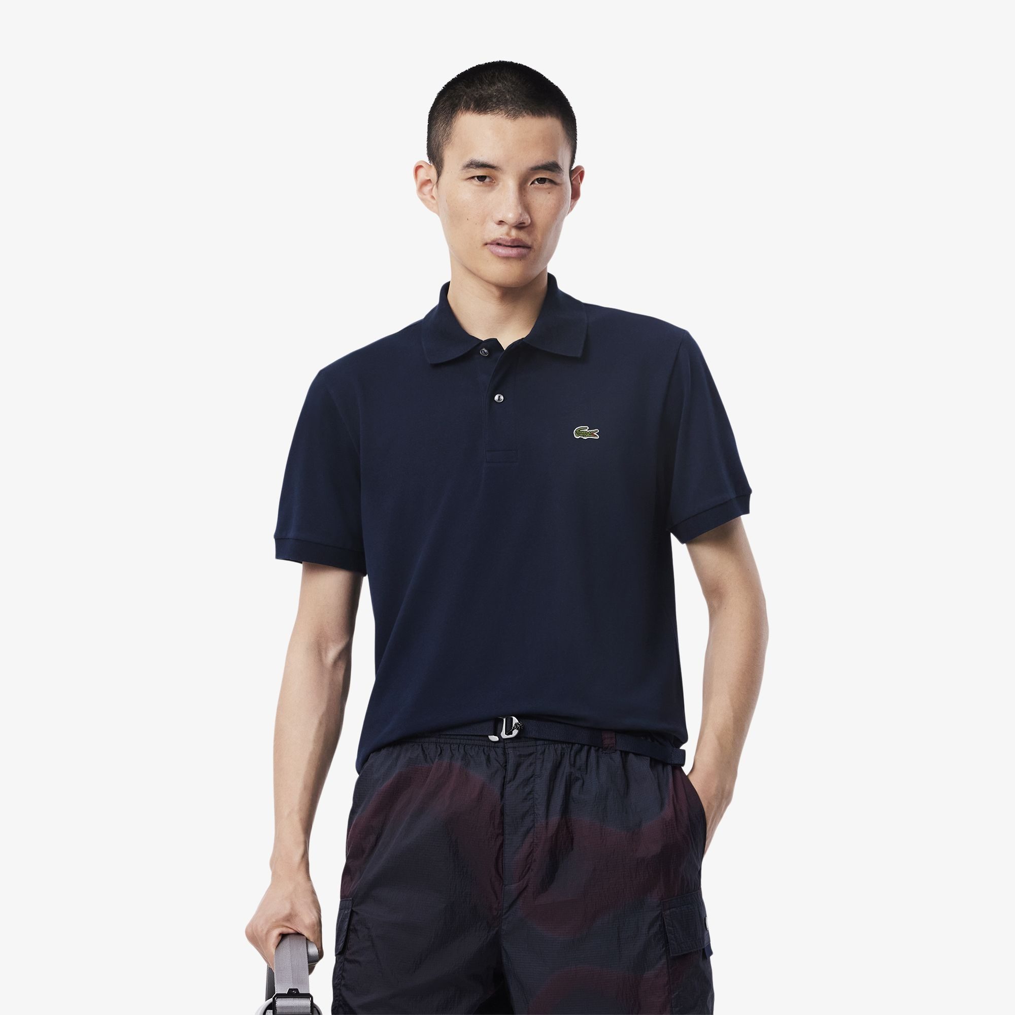 เสื้อโปโลผู้ชายลาคอสท์: ความลงตัวของสไตล์และความสบาย