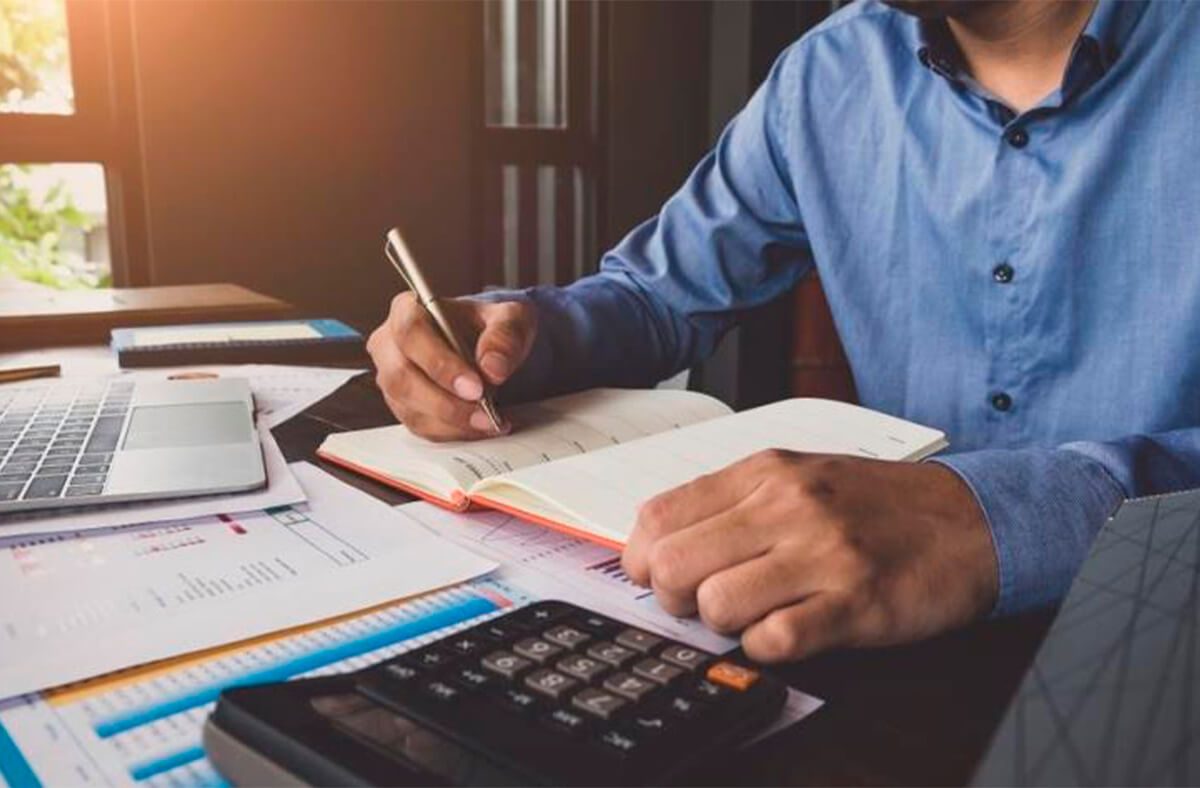 Business Advisory vs Tax Accounting: What Perth SMEs Really Need