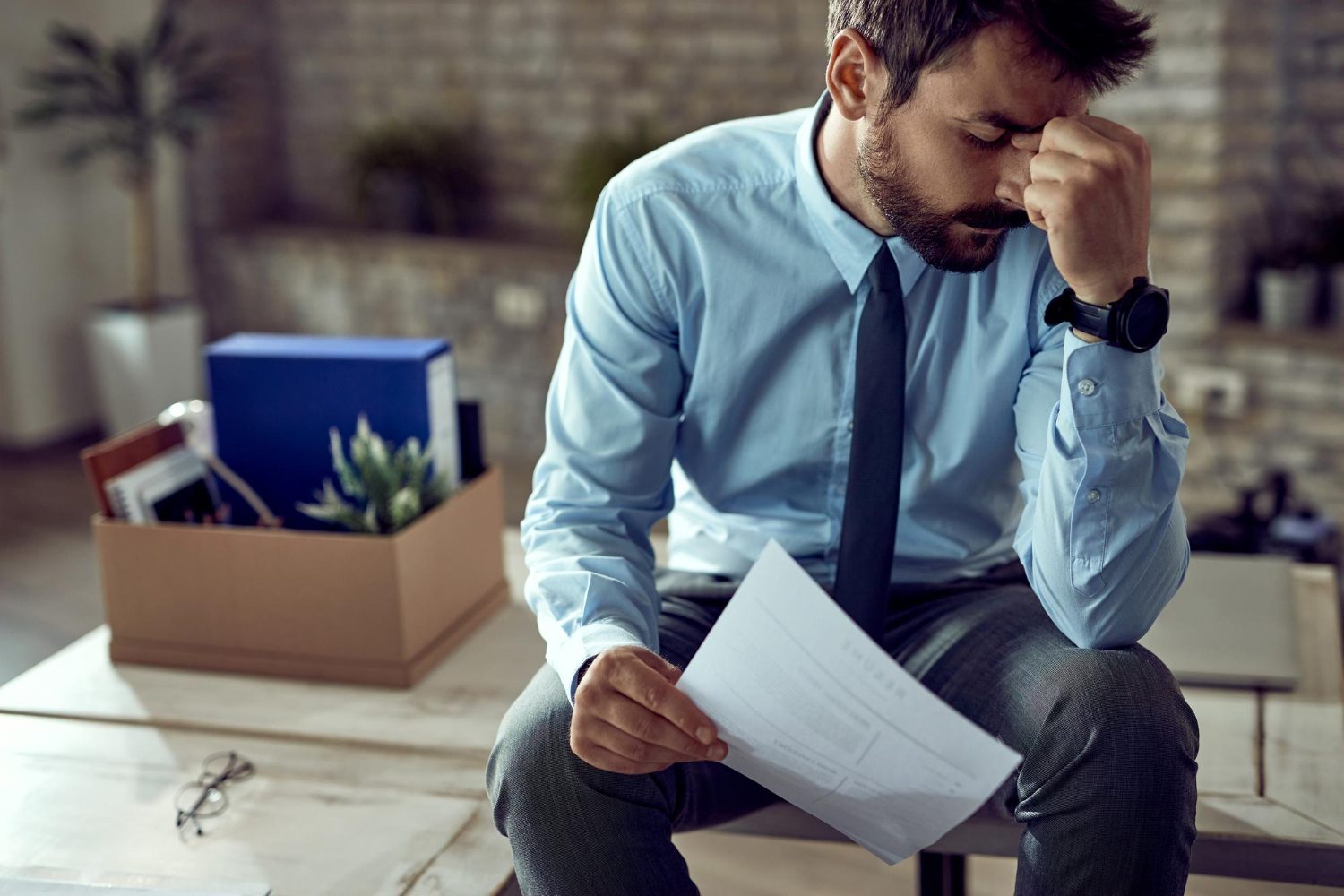 What mistakes should I avoid when applying for an emergency loan?