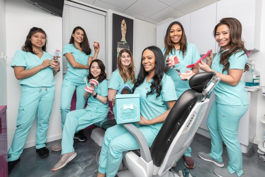 Which Clinics Offer the Cheapest Dentures in My Area?