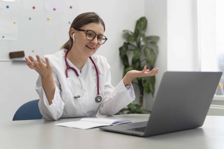 doctor-talking-to-ai-medical-scribe-min-1-1