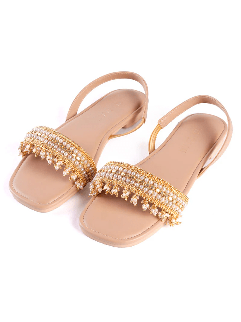 Heels for Women The Modern Footwear Trend with Traditional Choices