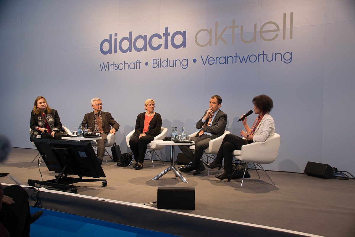 Top Booth Designs to Shine at Didacta Cologne 2026