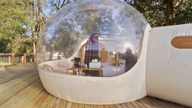 Stargazing-Bubble-Dome-in-Texas
