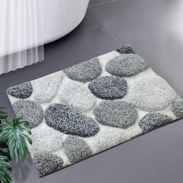 How to Choose the Perfect Bath Mat for Your Child’s Bathroom